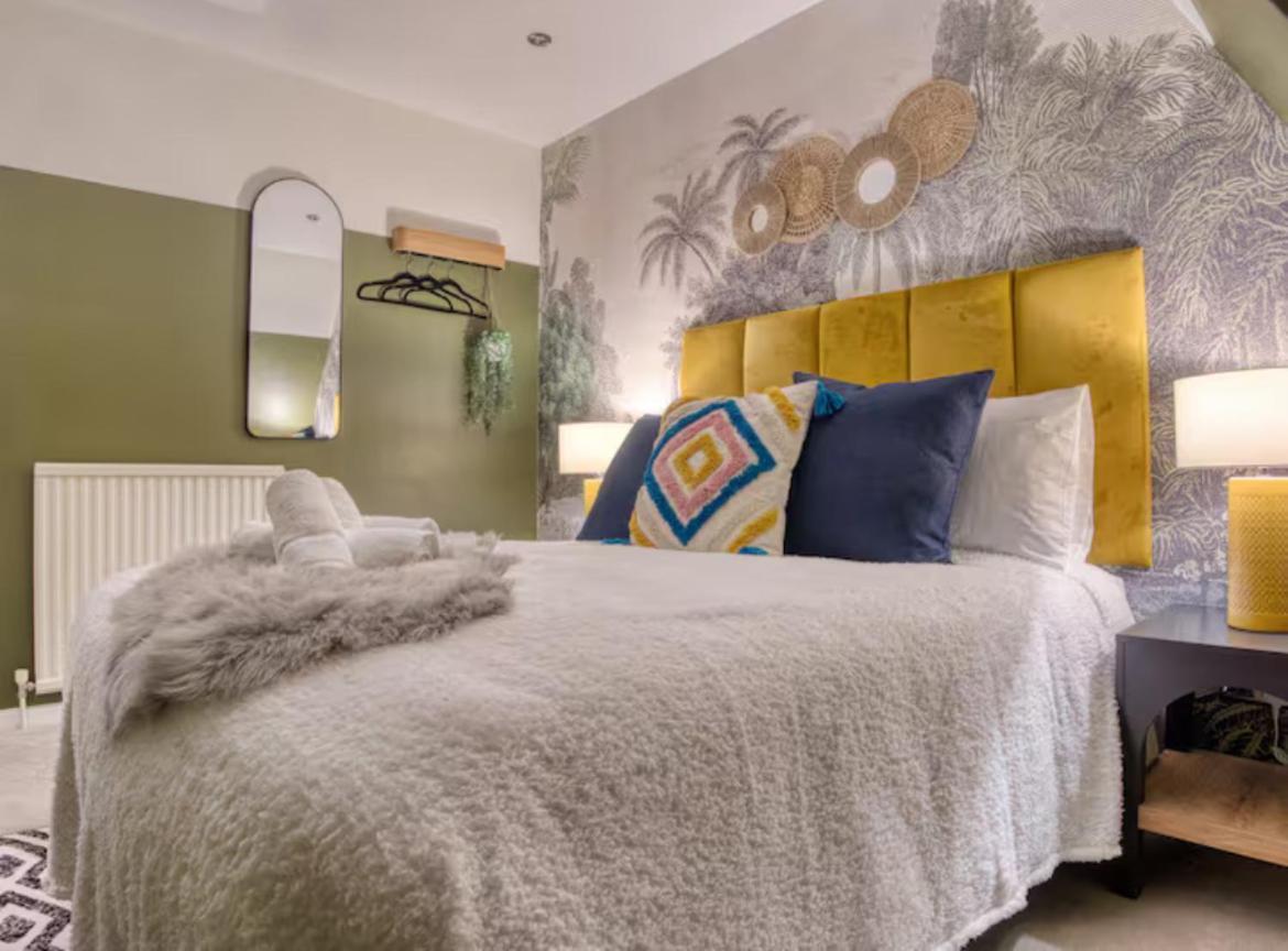 The Zen Den With Hot Tub And Garden Villa London Ngoại thất bức ảnh